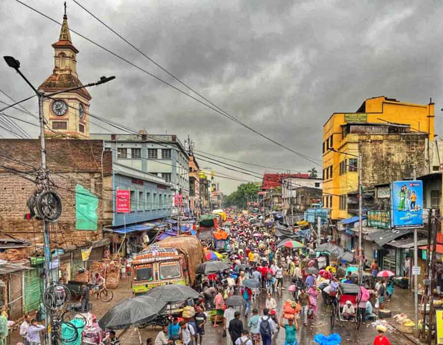 Kolkata Rain Photogallery | In Pics: Kolkata Stays Afloat After ...