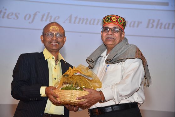 Hon’ble Chief Guest of the event, Padma Shri, Dr Satish Kumar, Chairman ARMREB, DRDO