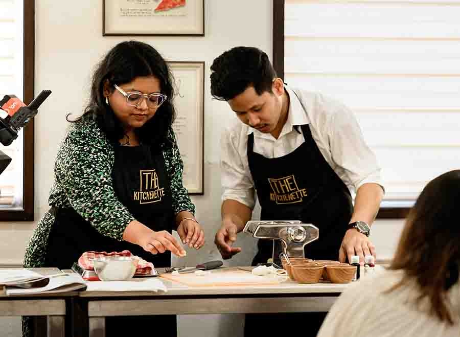The participants got hands-on experience on making pasta with the talented chef. He also gave out expert tips on making the perfect homemade pasta