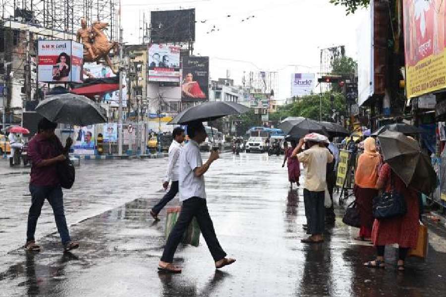 Rains lash Kolkata for two days as monsoon trough moves north - TrendRadars