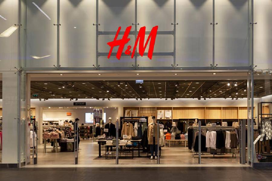 Myanmar | H&M probes allegations of labour abuse in Myanmar factory as ...