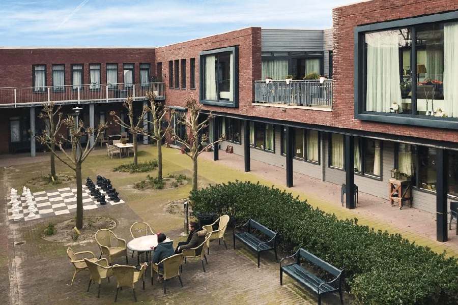 The Hogeweyk in the Netherlands is the world’s first neighbourhood or community space designed for dementia patients. The Kolkata project draws inspiration from this institute