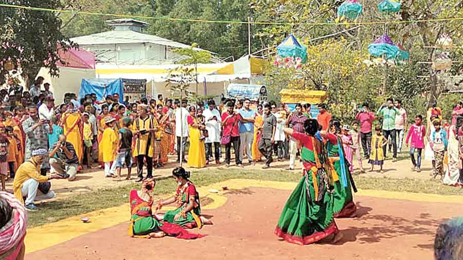 A dance performance at Tepantor