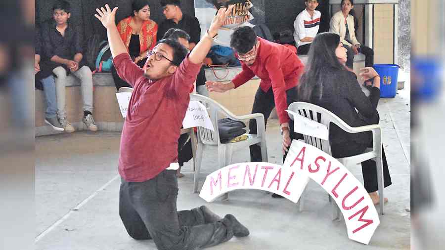 The street play competition had some intriguing skits that kept people transfixed.