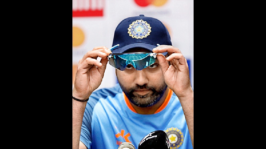 Eyewear Brand: Cricketer Rohit Sharma Is Oakley's New Brand Ambassador ...