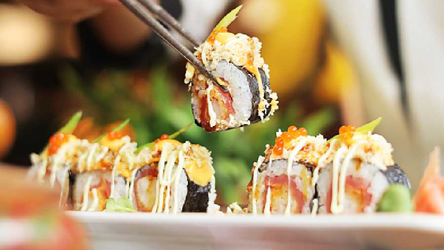 Crunchy Tuna Maki: One of the most famous is this fresh tuna sushi that is soft and fleshy on the inside and has a wonderful crunch to it. We love the pops of caviar on top.