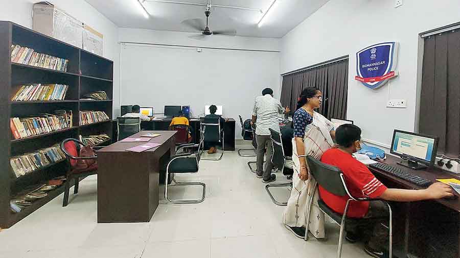 A computer class underway at the e-Shiksha Kendra being run at the Bidhannagar North police station.