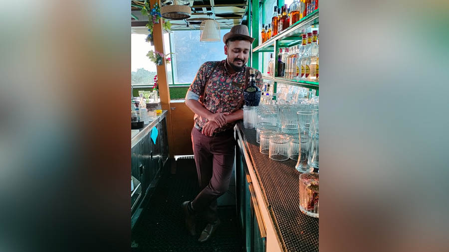 Anwit first became a senior bartender at Botanik