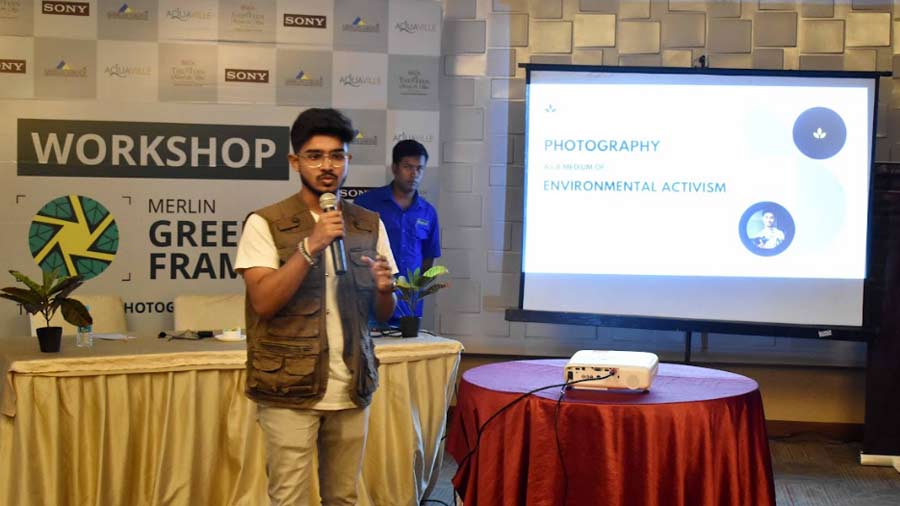 The event also included workshops conducted by professionals. Award-winning photographer Pubarun Basu (in picture) and Saroj Dora, specialist from SONY, shared tips on the use of technical equipment 