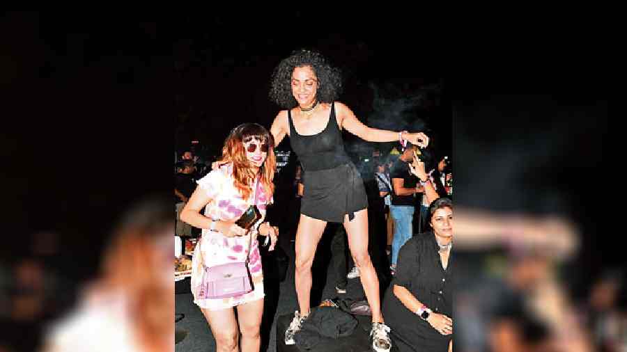 There was no stopping Subhamita Banerjee (right) from having fun. “This was an insane concert and Martin Garrix killed it with his music,” said the model while dancing.