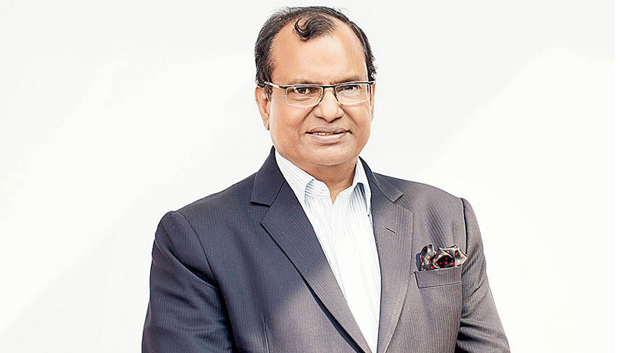 Agarwal describes Sajjan Bhajanka as his mentor and inspiration