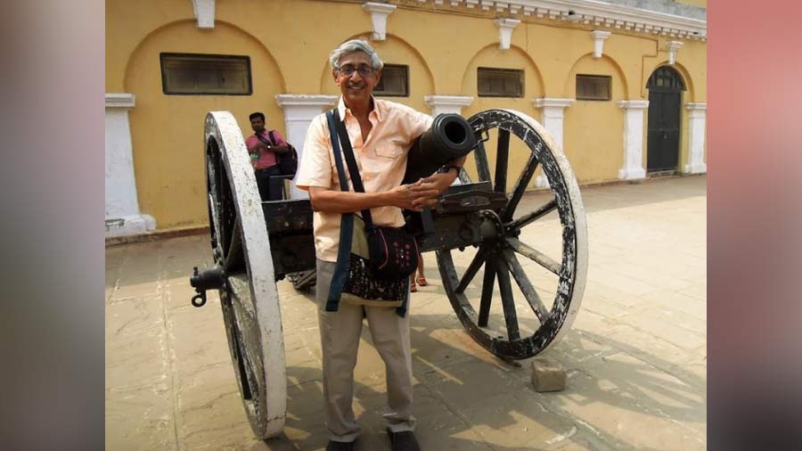 Warfare history and cannon making enthusiast Amitabha Karkun poses with the cannon of Kashi's Raja Balwant Singh, which was made in 1865