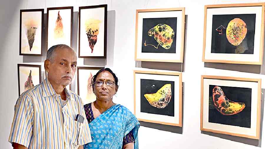 Sumanta Dey’s parents Dipak and Sadhana at the Academy of Fine Arts on Wednesday