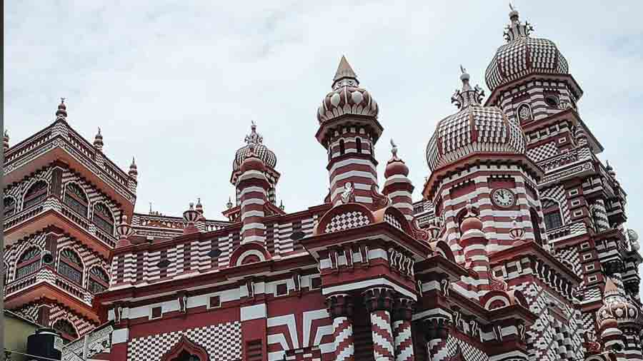 The Jami-Ul-Alfar mosque