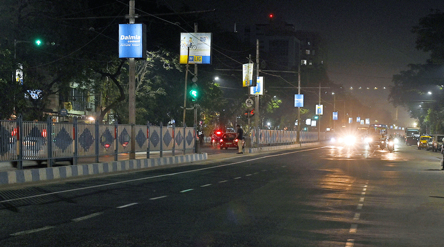 A dark stretch of SP Mukherjee Road on Sunday evening.