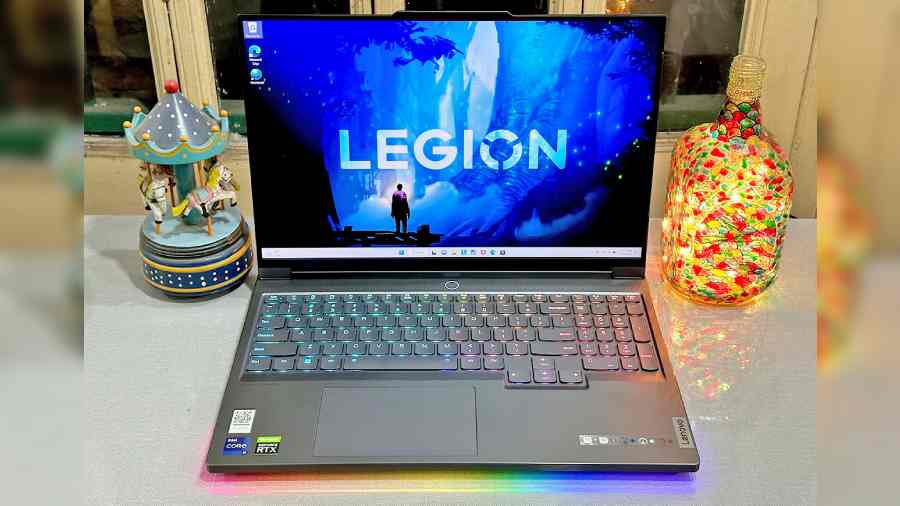 Lenovo Legion 7i (12th Gen) is one of the most powerful laptops you can buy at the moment. 