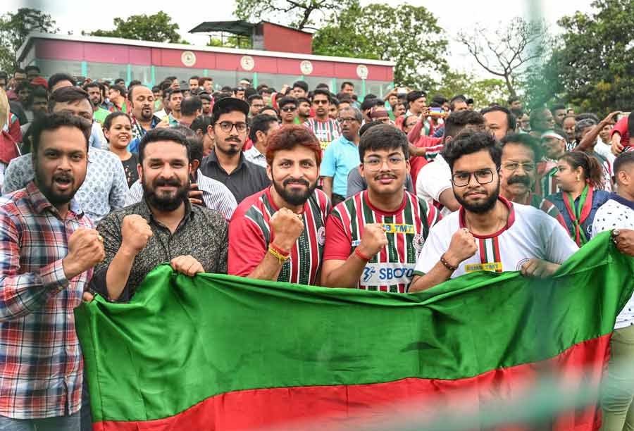 Hundreds of green-maroon fans turned up at the club’s premises on Monday. On Sunday, Kolkata airport was abuzz with celebrations as the team returned home from Goa, where the final was played.  Soon after the win, the franchise's owner Sanjeev Goenka announced that the ATK Mohun Bagan (ATK MB) will be rechristened as Mohun Bagan Super Giants from the next season. Mohun Bagan entered the ISL as ATK Mohun Bagan after a merger with ATK in the 2020-21 season