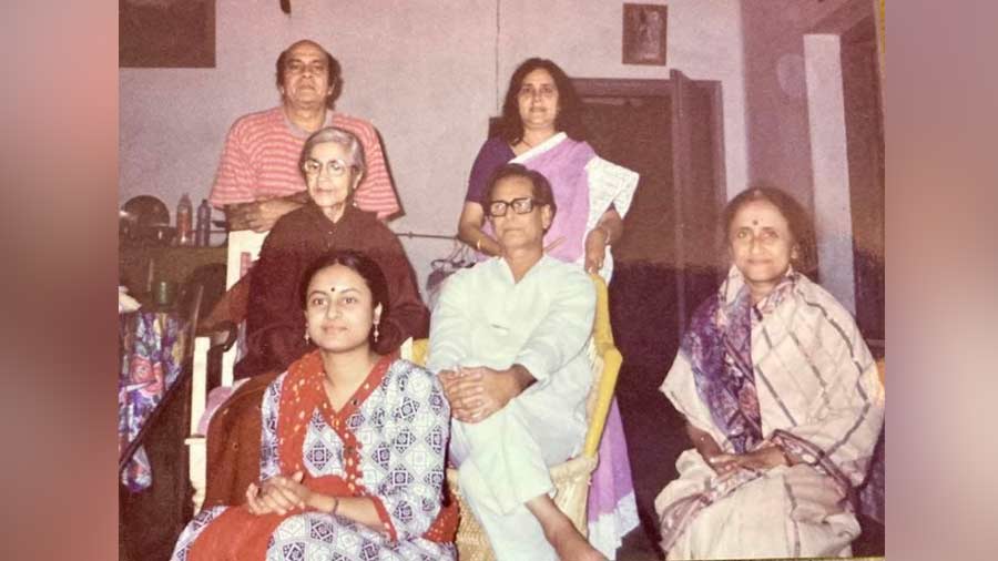 Bhaswati Ghosh with legendary singer Kanika Bandyopadhay and professor Somendranath Bandyopadhyay in Santiniketan