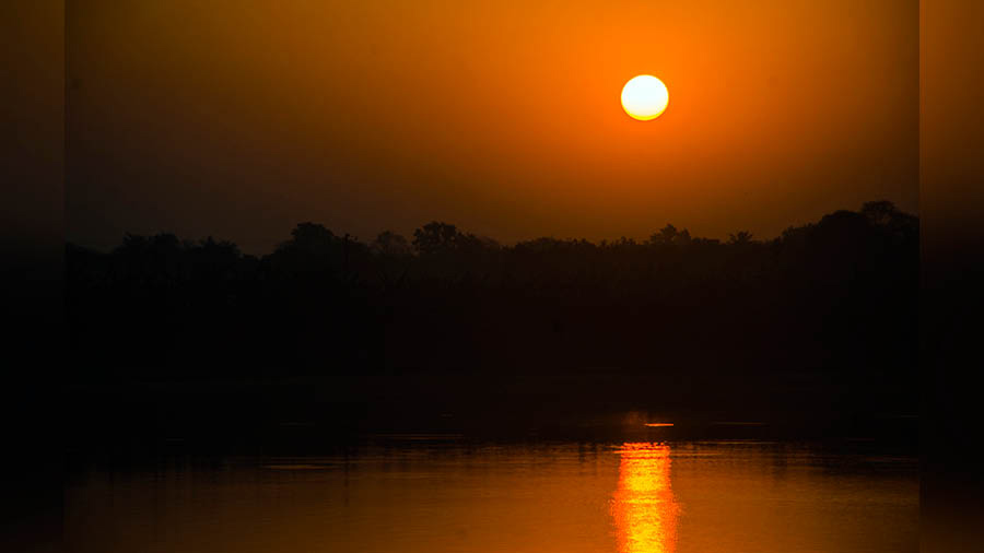 Sunrise on Motijheel Lake