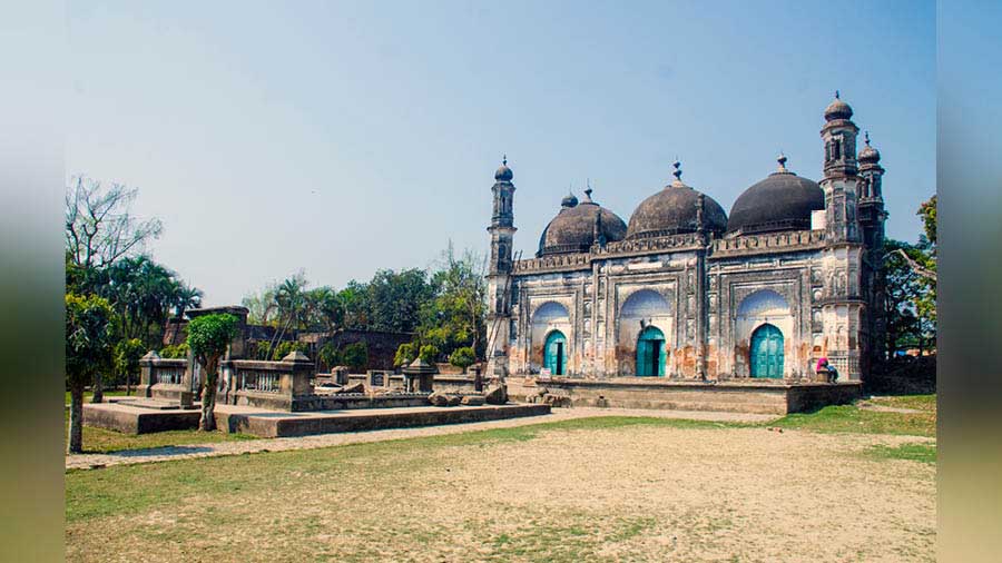 The Motijheel Masjid