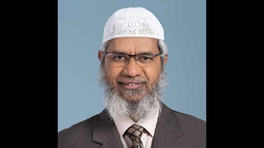 Zakir Naik | Indian fugitive Zakir Naik likely to be deported from Oman ...