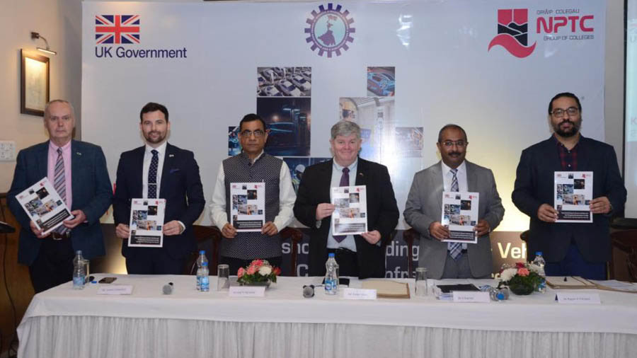 British acting deputy high commissioner Peter Cook, state power secretary S Suresh Kumar, RVS Kapur, Director WBTC along with other experts in the meeting
