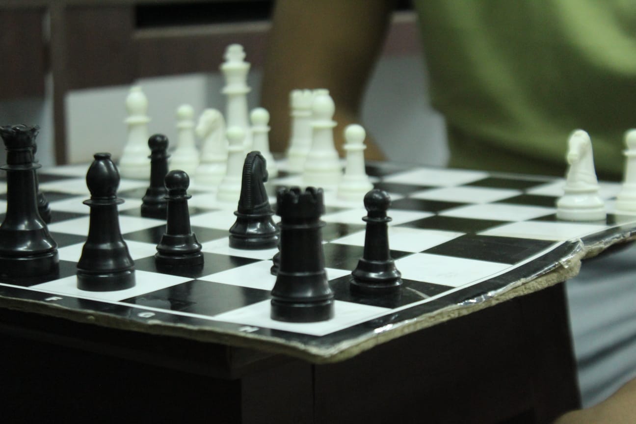 Chess as onspot gaming event