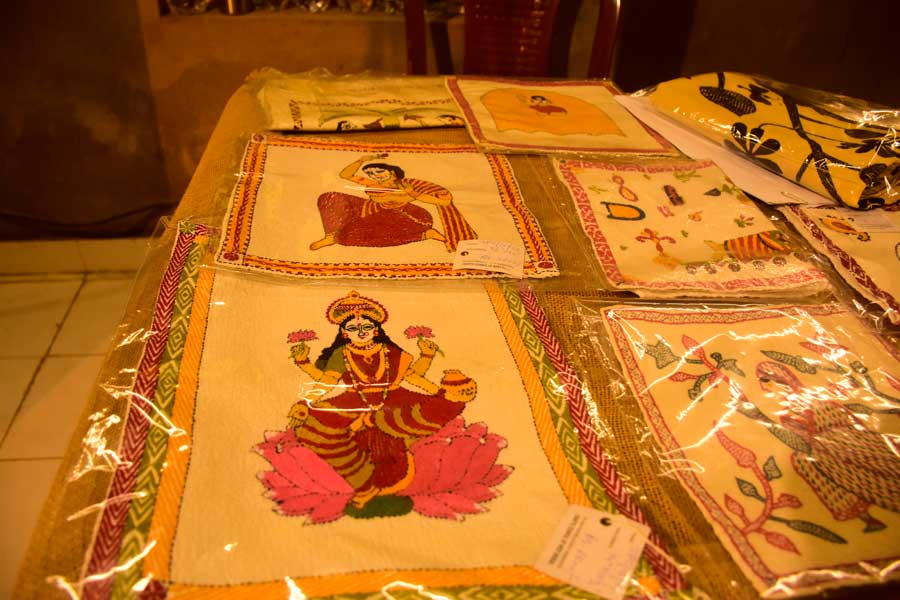 Glimpses of kantha art at the workshop