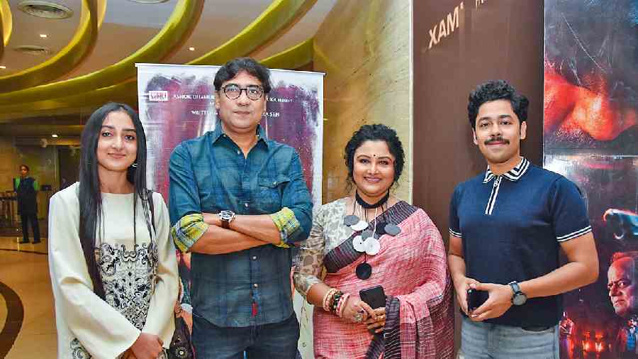 Surangana, Koushik, Reshmi and Riddhi