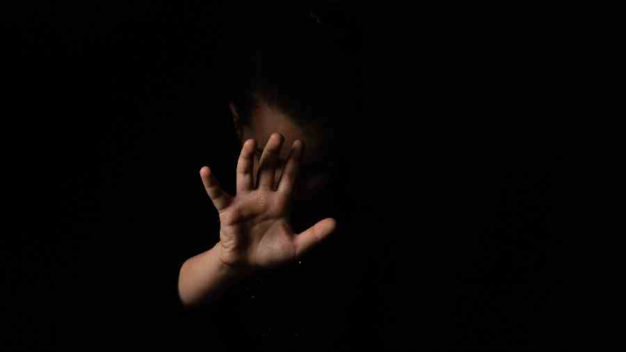 Kid sexually assaulted, killed by neighbour near Ballygunge
