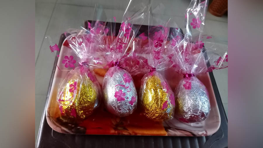 Solid Full Chocolate Eggs from Vana’s Treats