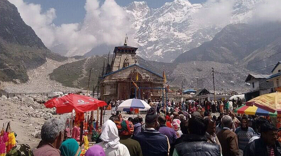 Rishikesh-Badrinath highway | Uttarakhand: Landslides, snow halt Char ...