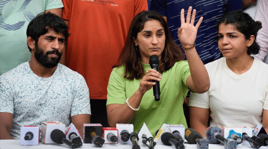 Wrestling Federation of India (WFI) Vinesh Phogat pins down 'sports