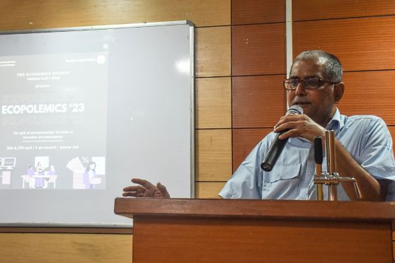 Dr. Santanu Ghosh , HoD of Department of Economics, Maulana Azad College sharing a few words with us.