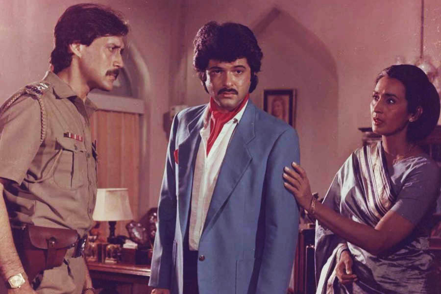 Anil Kapoor Celebrates 38 Years Of Yudh, Recalls The Origin Of ‘ek Dum ...