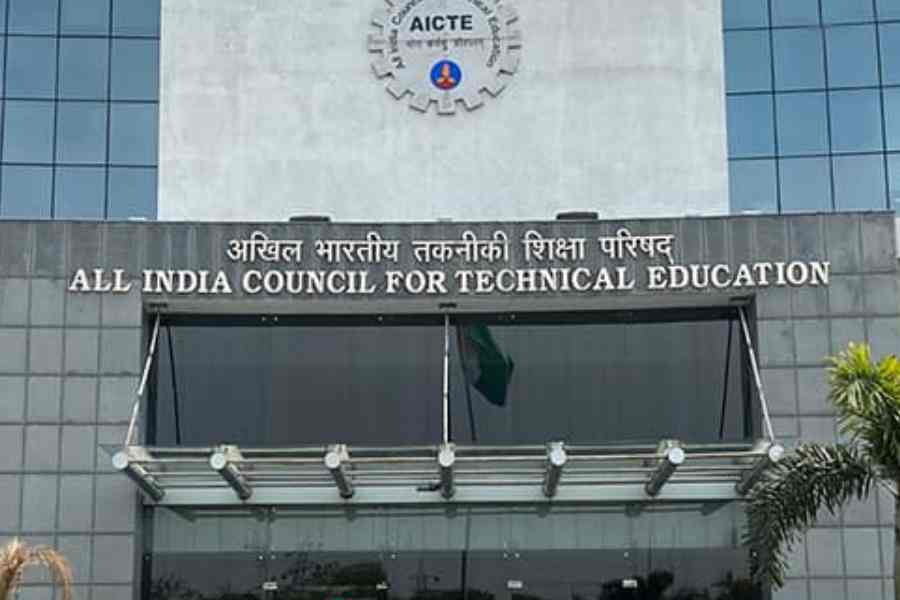 AICTE prods top institutes to conduct Integrated Teacher Education Programme