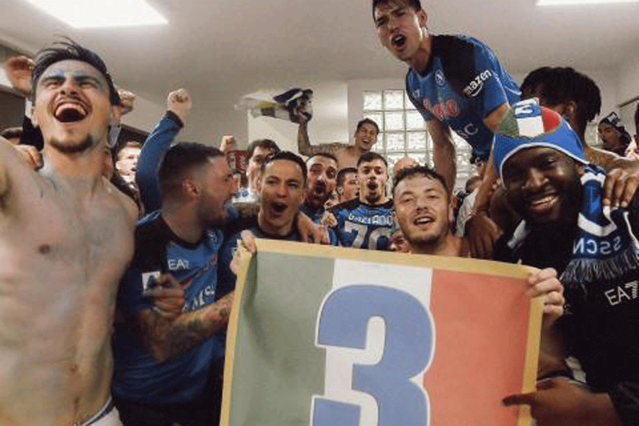 Serie A | Naples Celebrates Wildly After Napoli Win Serie A Title ...