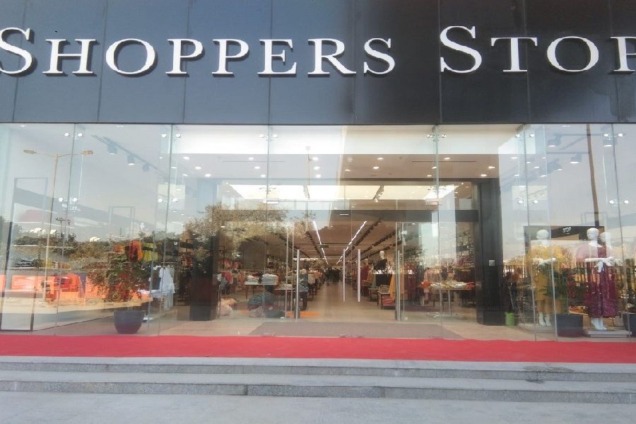 Shoppers stop (retail)