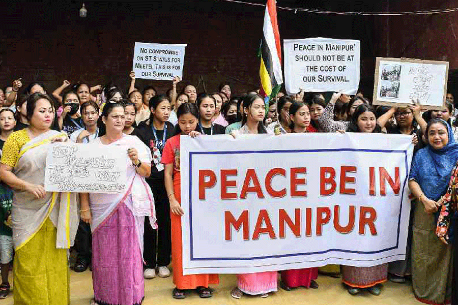 Manipur | As conflict in Manipur reaches 26th day, a look at the 'plot'  that keeps the fire burning - Telegraph India