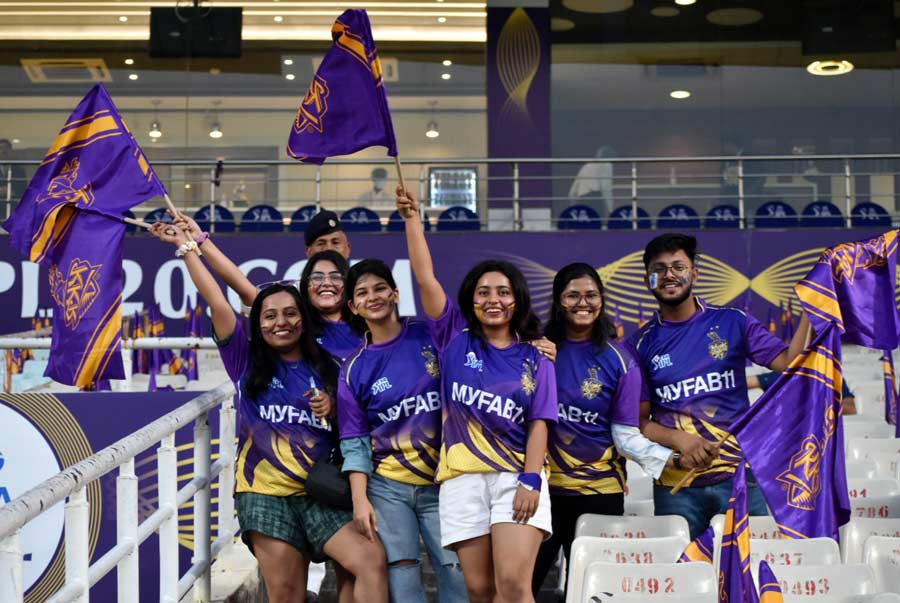 Kolkata Knight Riders took on Punjab Kings in the 53rd match of IPL 2023 at Eden Gardens. The pitch at Eden over the last three years has had an average score of 176 runs. As a result, a batting-friendly match is expected