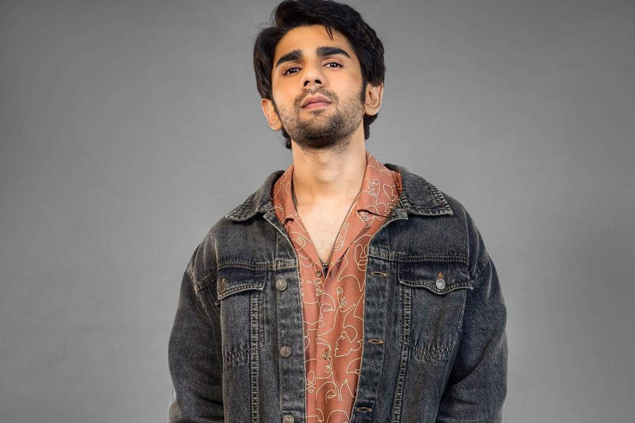 Prit Kamani Prit Kamani Impresses Fans With His Rendition Of Kahin 
