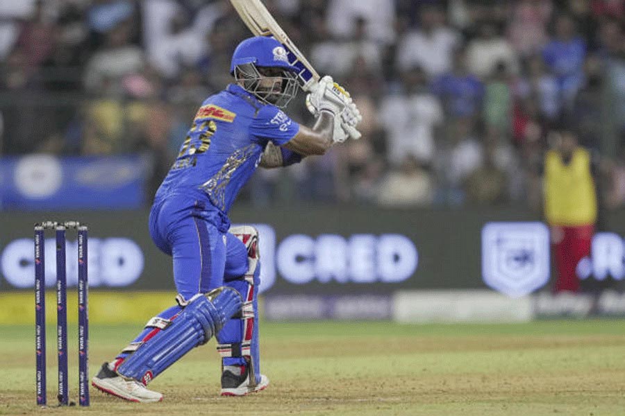 Suryakumar Yadav (MI): After struggling to get going against CSK over the weekend, SKY was at his bludgeoning best against RCB midweek, conjuring another miraculous innings of 83 off just 35 balls. Coming into bat in the fifth over, SKY stitched two fantastic partnerships, first with Ishan Kishan and then with Nehal Wadhera, to transform the complexion of the match and give MI one of their most crucial victories of the season