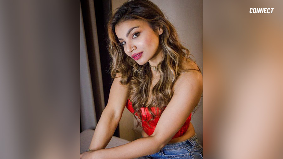 Hair stylist Pinky Singh, who started PinkySingh059, has been working to dispel the myths surrounding hair colour