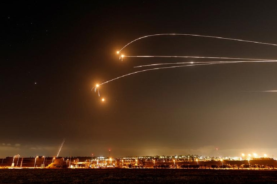 Palestine | Israel, Gaza Militants Agree To Shaky Cease-fire ...