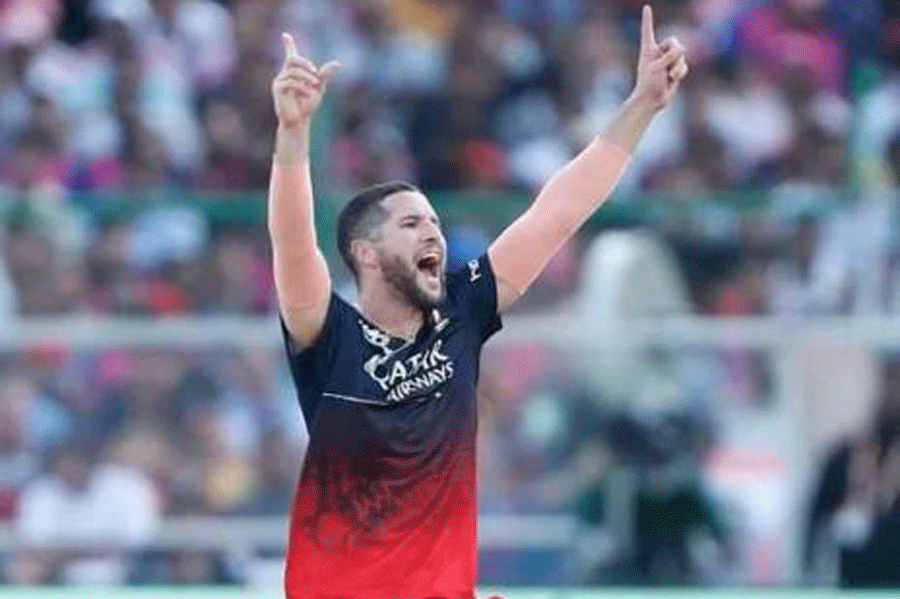 RCB’s Wayne Parnell celebrates one of his three wickets on Sunday.