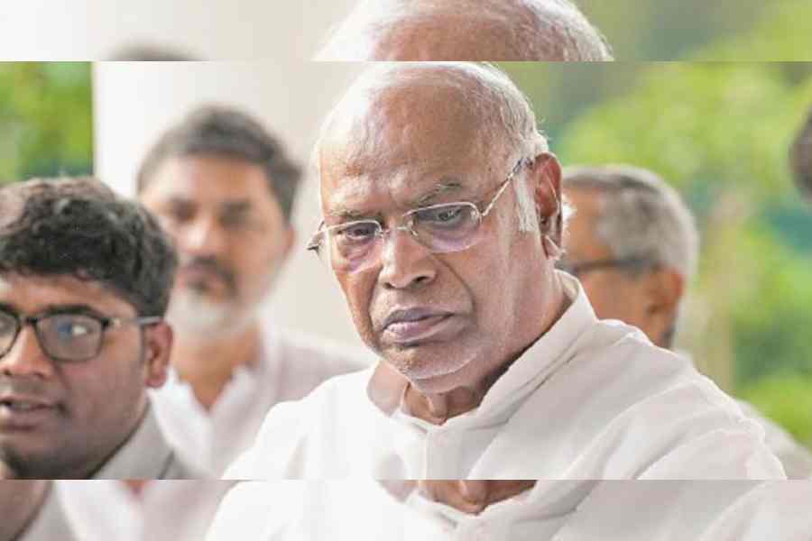 Congress president Mallikarjun Kharge arrives at his residence in New Delhi on Sunday