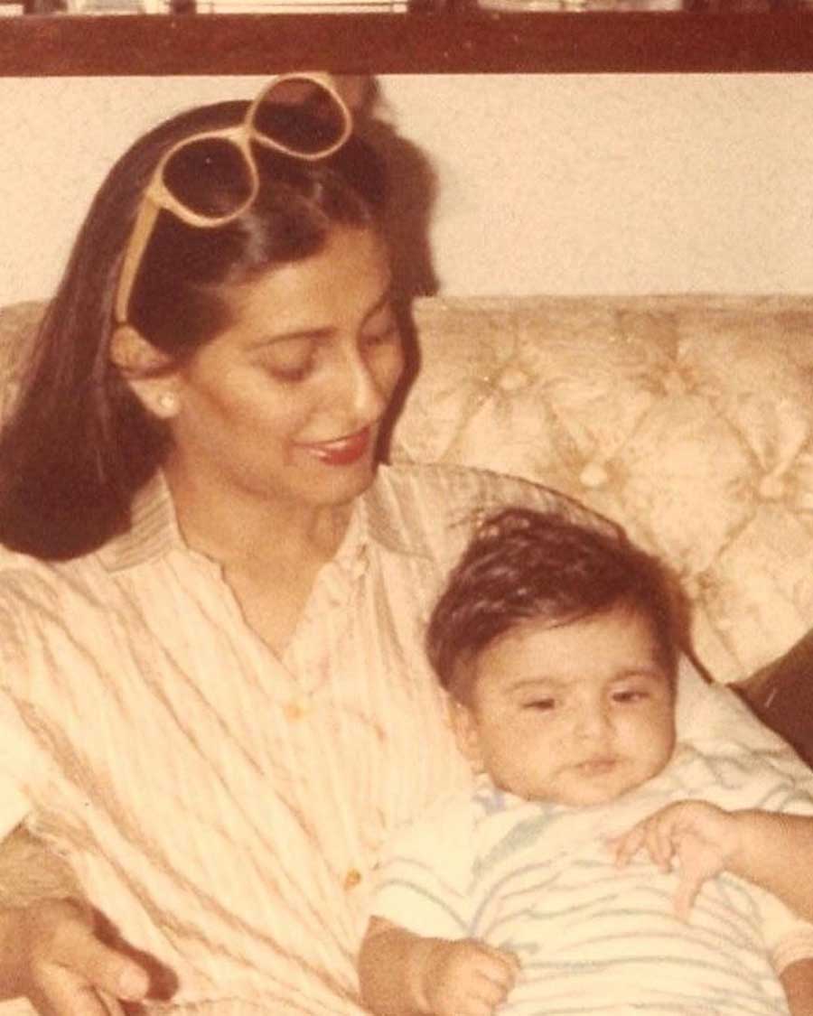 Sonam Kapoor also shared a throwback photo of her and her mother Sunita Kapoor to celebrate Mother’s Day. 