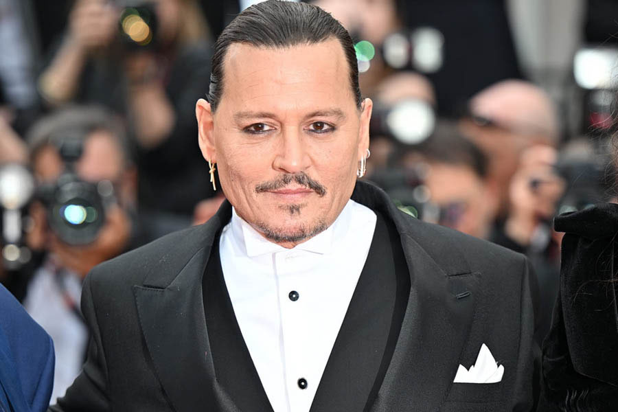 Johnny Depp Cannes 2023 Johnny Depp gets tearyeyed after receiving