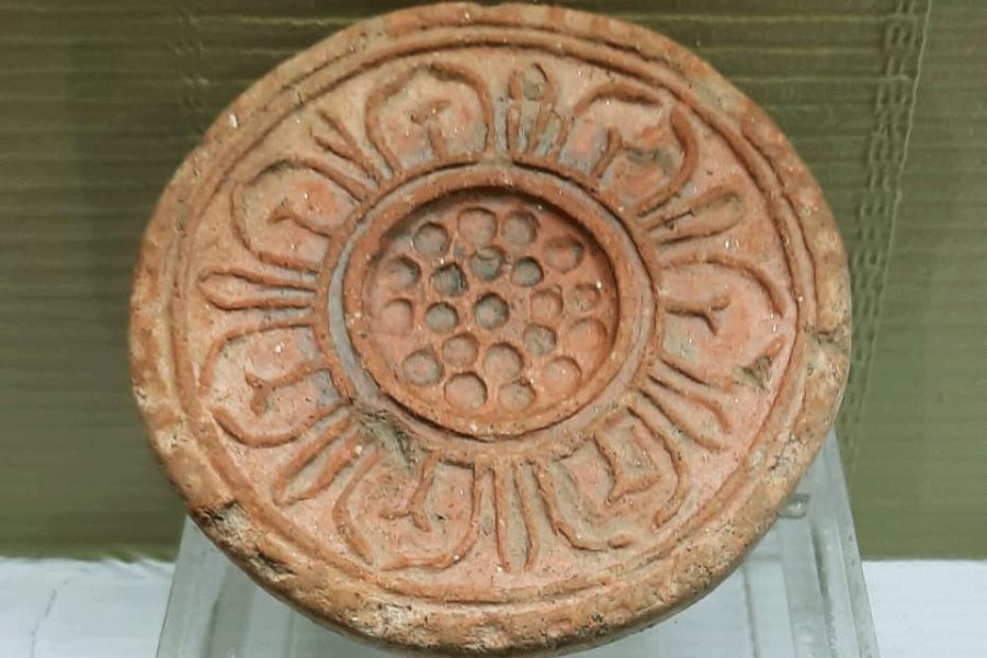 The Lotus terracotta seal of the ancient Nalanda University.