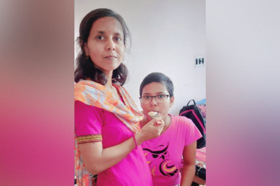 Debdutta Majhi, West Bengal Madhyamik 2023 Topper at home with her mother, after receiving the news